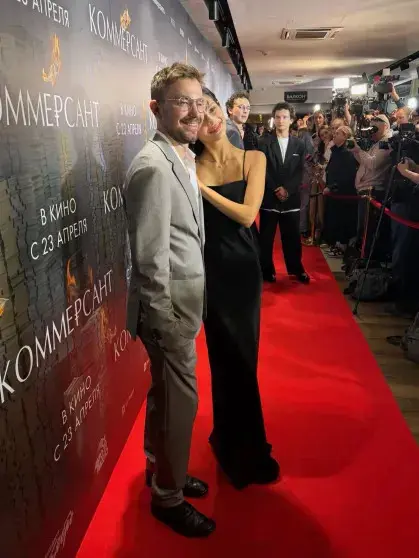 Звездный десант на премьере "Коммерсанта": Петровы, Тарасова и Базыкина