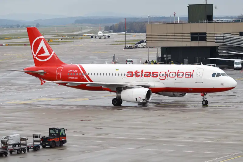 Забытая схема: почему двигатели перестали прятать в крылья самолётов