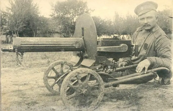 Загадочный Hellriegel M1915: Пистолет-пулемёт с водяным охлаждением, о котором никто не знал