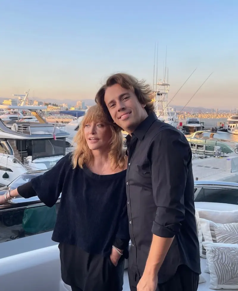 Алле Пугачевой — 77: Галкин поздравил любимую, а Киркоров вспомнил прошлое