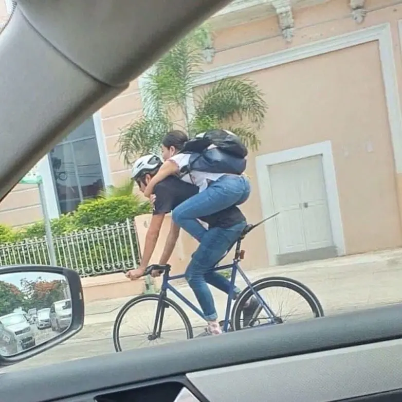 Обычная жизнь, но под неожиданным углом: 25 фото, которые заставят улыбнуться