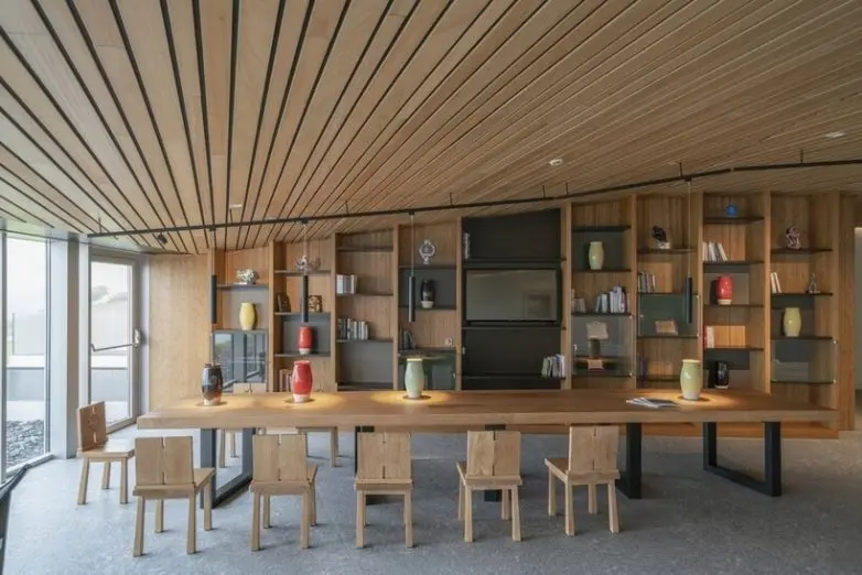 Отель, возродившийся из катастрофы: Parador на Побережье смерти