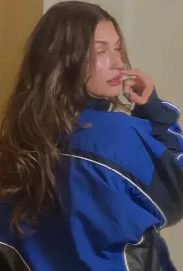 Хейли Бибер показала, как сын Джек поддержал Джастина на Coachella