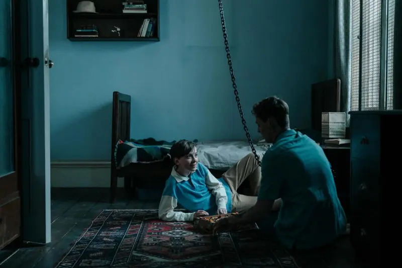 «На цепи»: Когда воспитание превращается в пытку