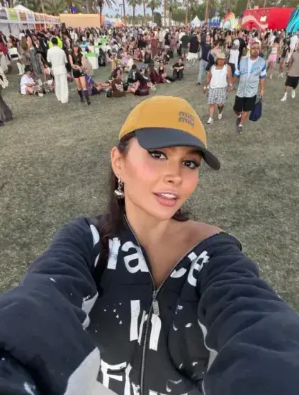 Внучка президента Узбекистана раскритиковала блогеров на Coachella: "Все стали меркантильными" "Неприятно рядом стоять": Внучка президента Узбекистана устроила разнос блогерам на Coachella
