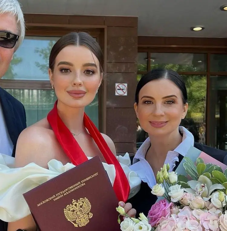 Копии родителей: 18 звездных детей, похожих как отражение Копии родителей: 18 звездных детей, похожих как отражение