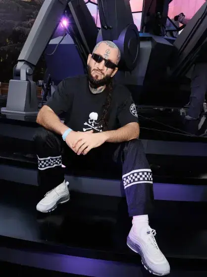 Судья танцевального чемпионата устроил травлю беременной участницы