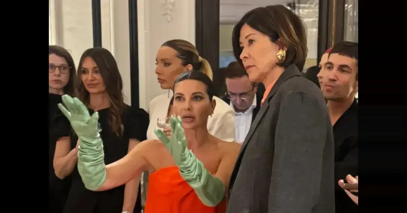 Звёздный состав на показе Valentin Yudashkin в Москве