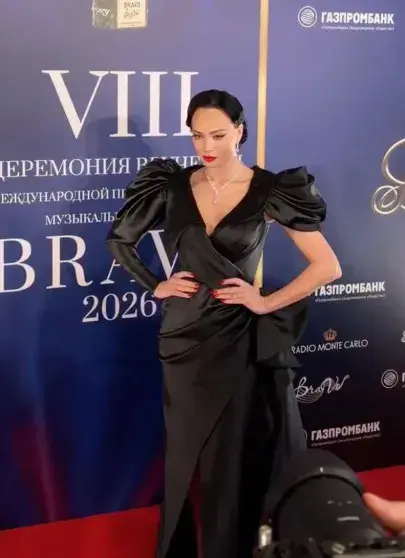 Звездный состав на премии BraVo: кто и в чем блистал в Большом театре