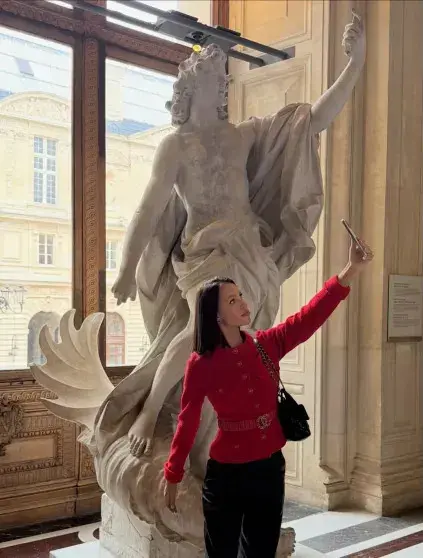 Звездный апрель: где и как отдыхают российские знаменитости