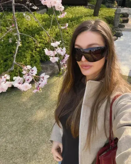 Звездный апрель: где и как отдыхают российские знаменитости