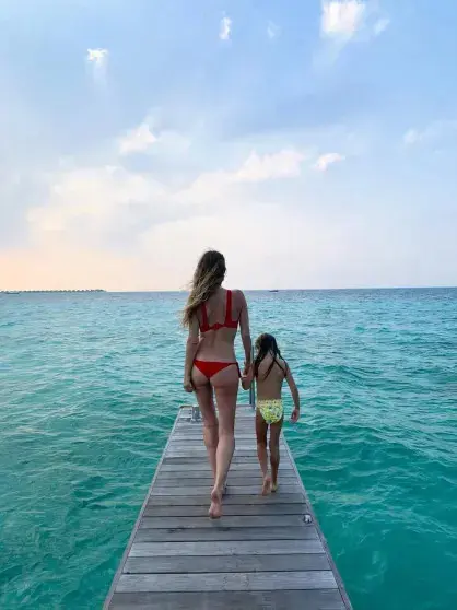 Звездный апрель: где и как отдыхают российские знаменитости