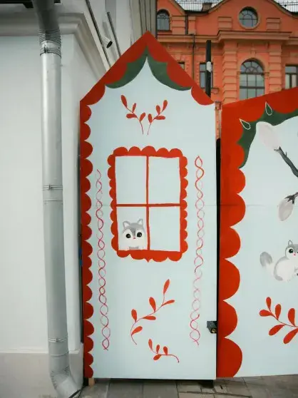 Софья Эрнст собрала друзей и детей на свой пасхальный день рождения