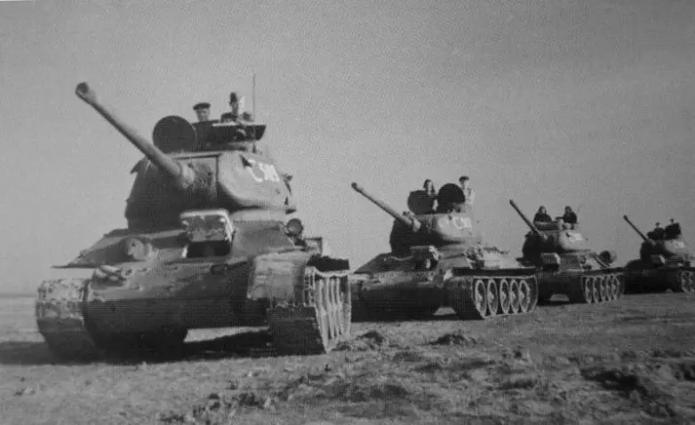 Архивные кадры: Великая Отечественная война в объективе фотокорреспондентов