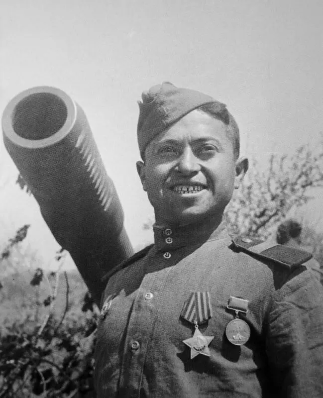 Архивные кадры: Великая Отечественная война в объективе фотокорреспондентов