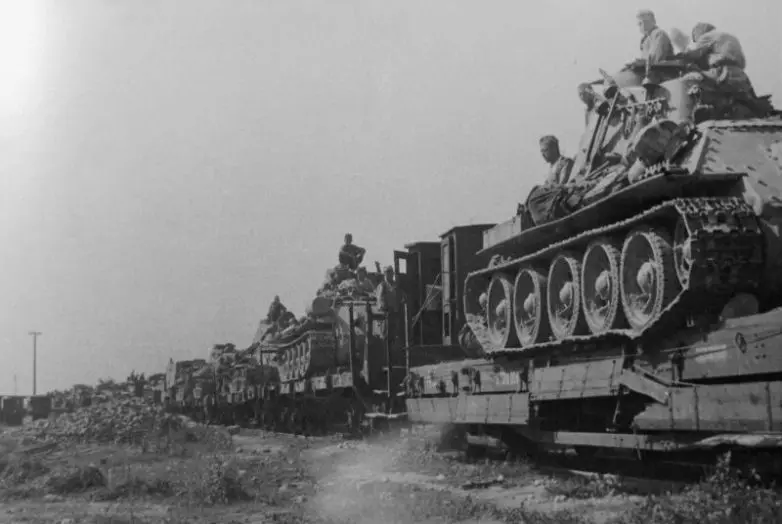 Архивные кадры: Великая Отечественная война в объективе фотокорреспондентов