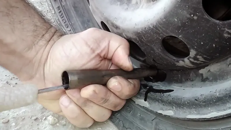 Быстрая замена вентиля на колесе без снятия шины