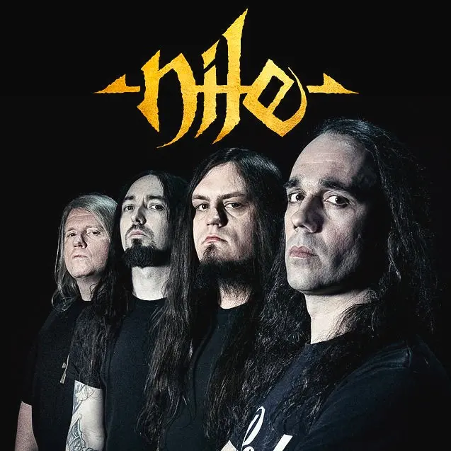 7 металлических треков 2000 года, которые звучат как из будущего