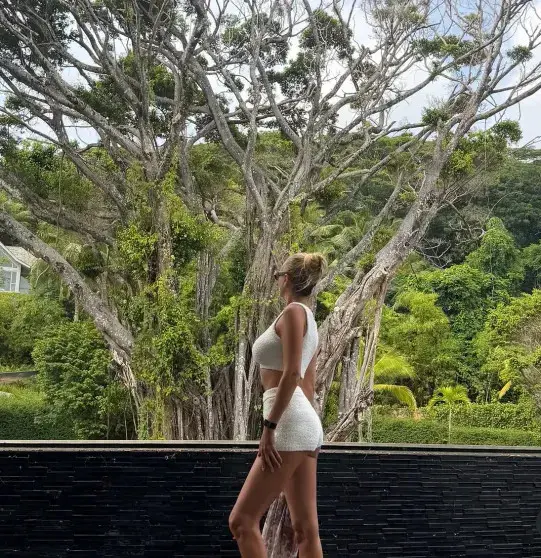 Виктория Лопырёва наслаждается отдыхом на Сейшелах