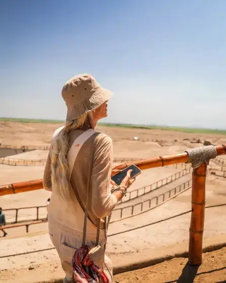 Звёзды в бизнес-круизе: Собчак, Самойлова и Расковалова покоряют Эквадор