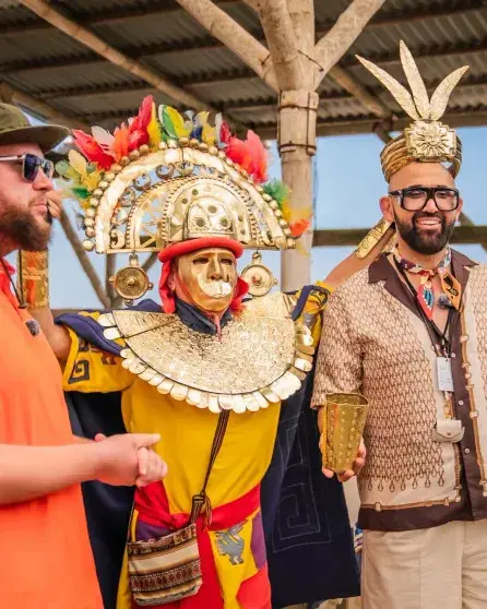 Звёзды в бизнес-круизе: Собчак, Самойлова и Расковалова покоряют Эквадор