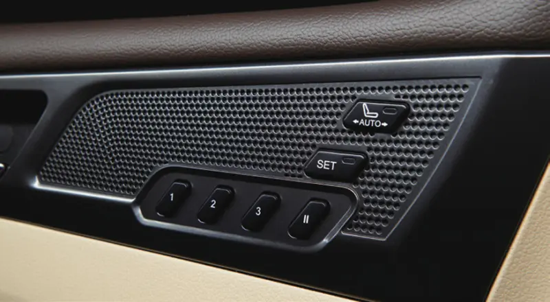 KGM Rexton обзавёлся третьим рядом: представлена семиместная версия для России