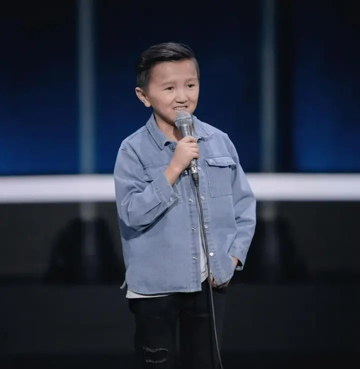 Комик в теле ребенка: как живет и борется с болезнью Элдос Алмазов