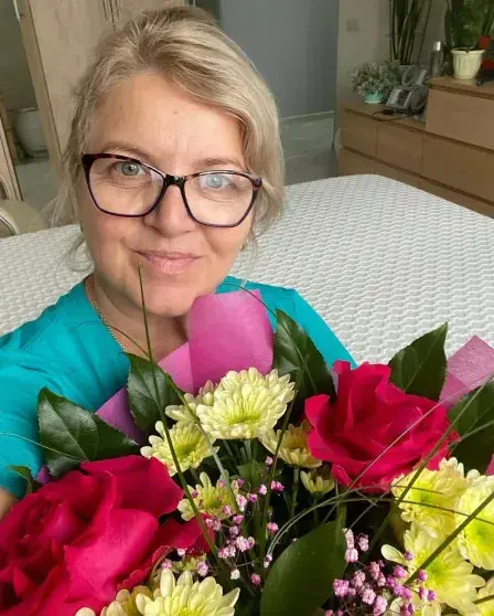 Свекровь Алексы в стихах поздравила внучку, которую не видит четыре года