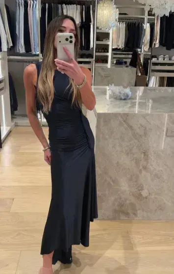 Виктории Бекхэм исполнилось 52: праздник в кругу семьи и молчание старшего сына