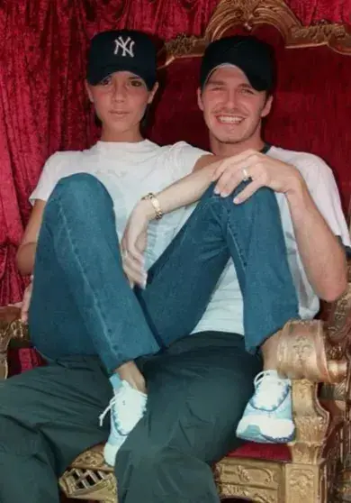 Виктории Бекхэм исполнилось 52: праздник в кругу семьи и молчание старшего сына