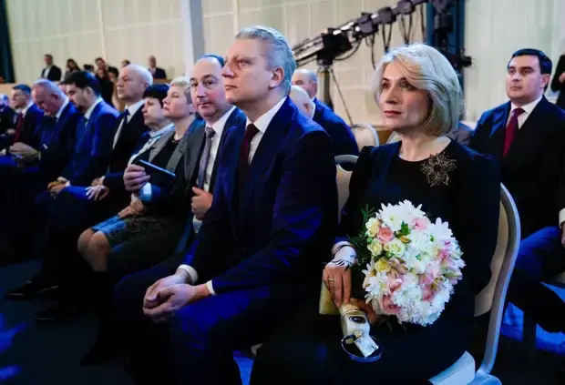 Непотопляемая: Как глава Мытищ пережила скандал и укрепила власть