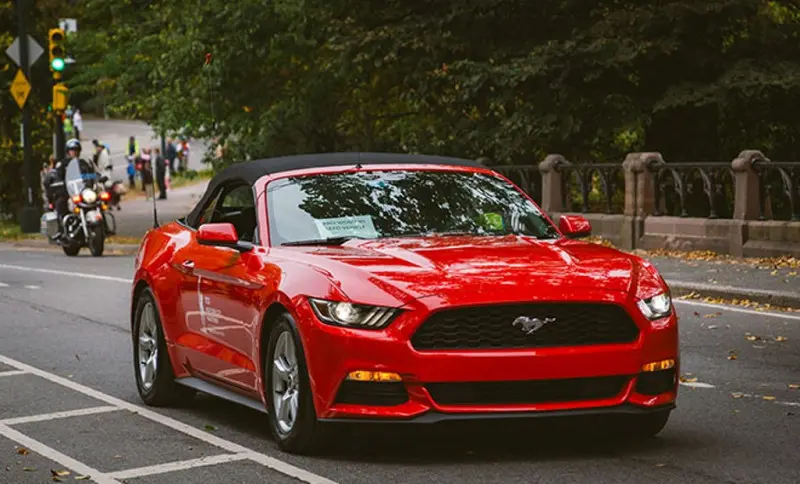 Почему в Америке машины стоят сущие копейки