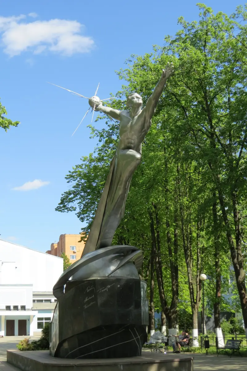 Космические монументы СССР: где еще стоят «ракеты» помимо Москвы