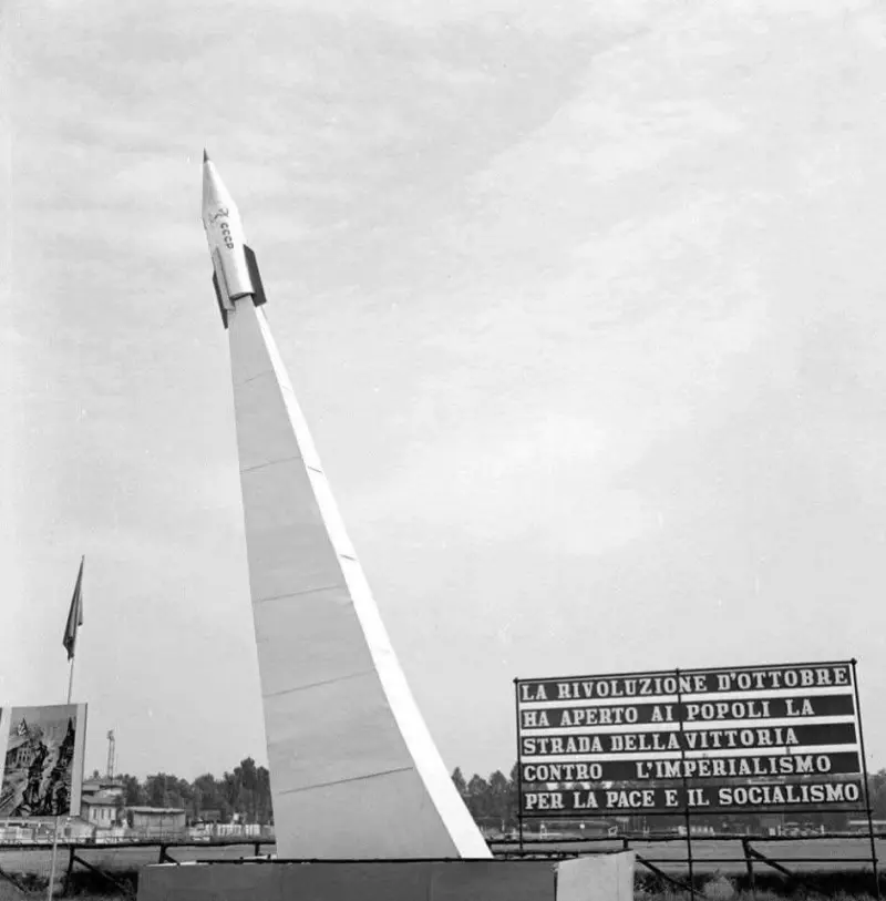 Космические монументы СССР: где еще стоят «ракеты» помимо Москвы