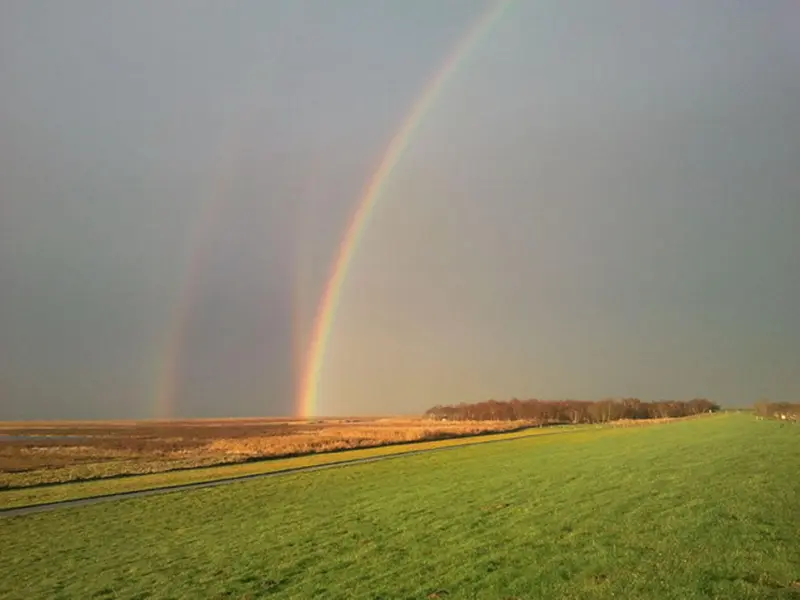 Двойная радуга: магия неба и знак большой удачи
