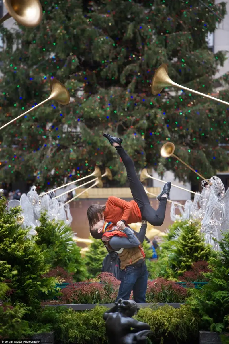 Балет в метро и душе: как танцоры оживляют обыденность