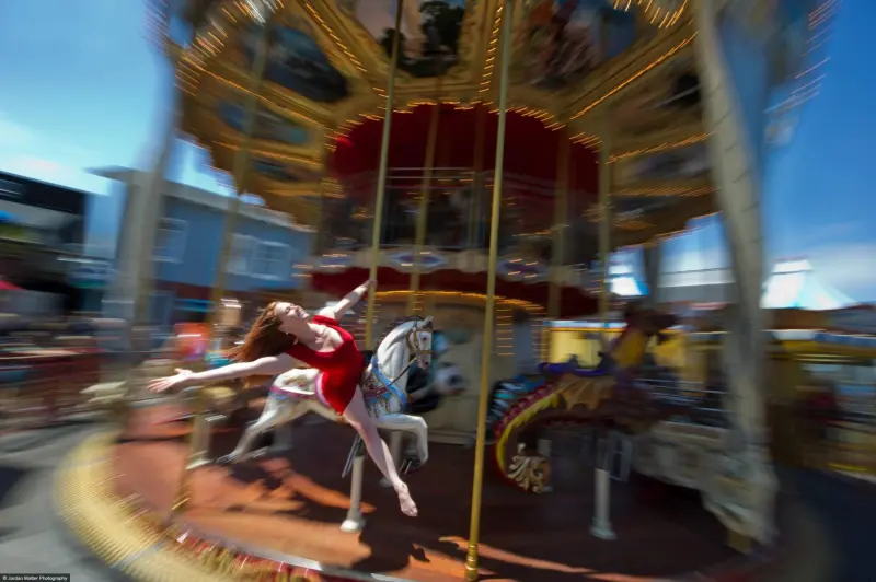 Балет в метро и душе: как танцоры оживляют обыденность