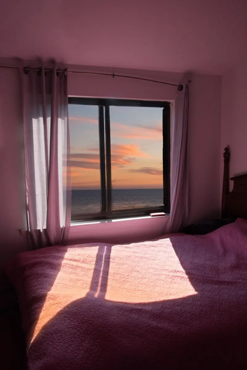 Сюрреалистический эскапизм Кан Хи Ким: когда фотошоп заменяет путешествия