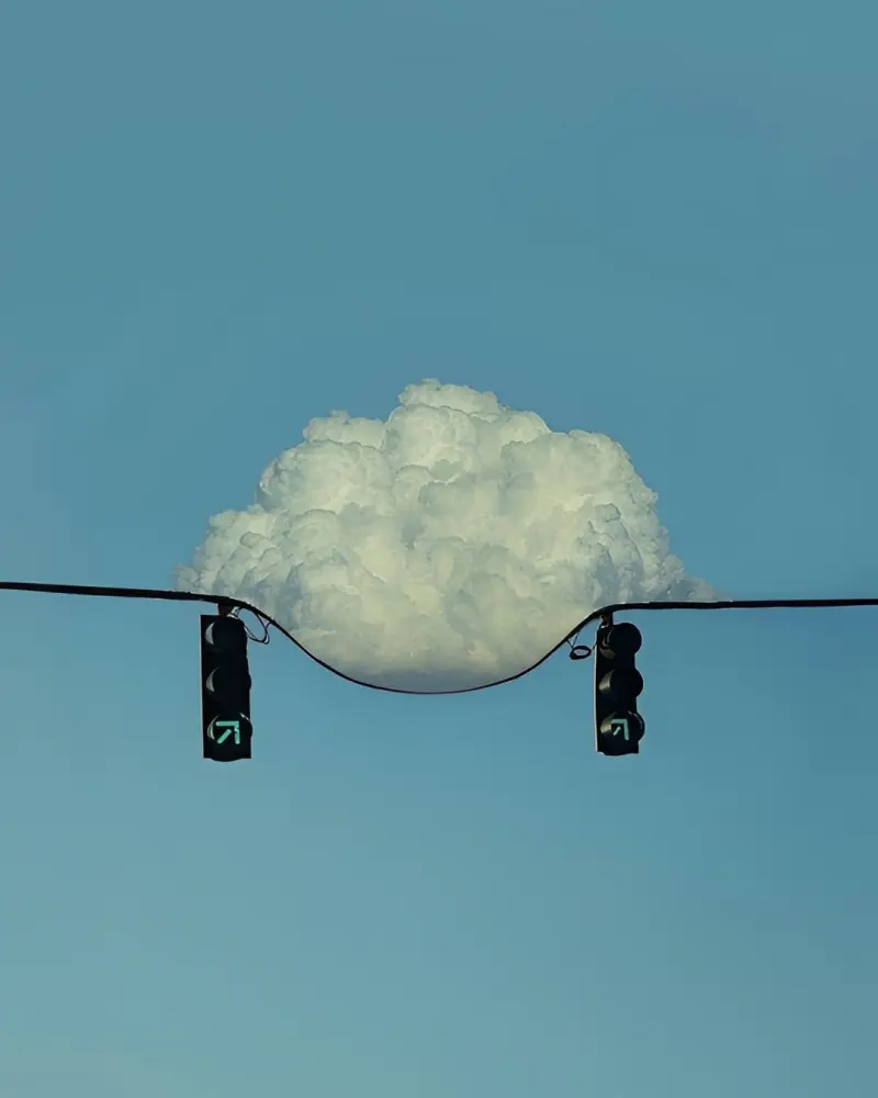 Сюрреалистический эскапизм Кан Хи Ким: когда фотошоп заменяет путешествия