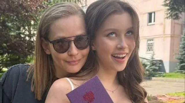 Анна Пересильд решила не доучиваться: звезда «Слова пацана» бросает школу ради карьеры