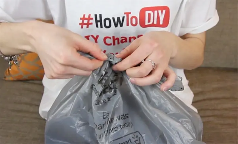 Гениальный трюк: как за секунды развязать любой тугой узел на пакете