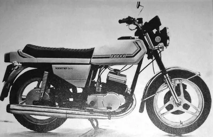 Забытый советский спортбайк: Почему ИЖ-500 так и не поехал