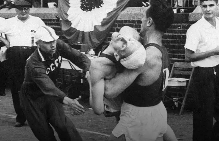 За гранью возможного: бегун, который финишировал с остановившимся сердцем