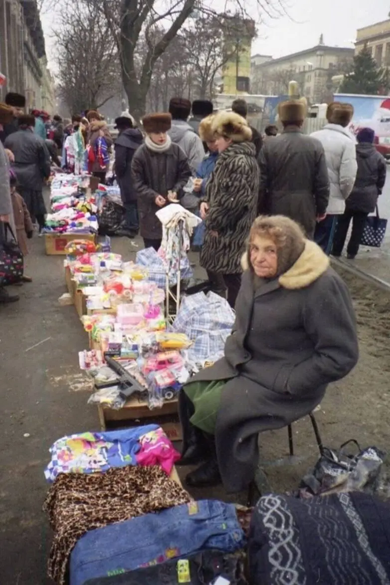 Архивные кадры 90-х: как это было