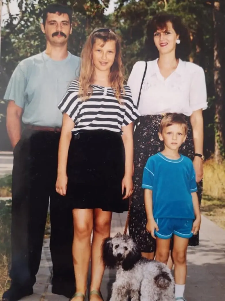 Архивные кадры 90-х: как это было