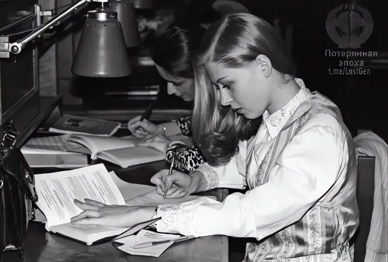 Архивные кадры 90-х: как это было