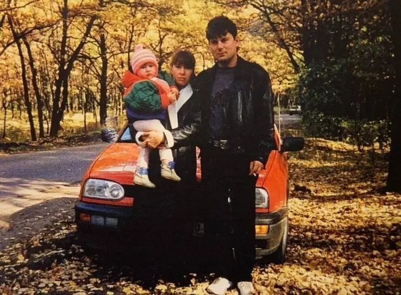 Архивные кадры 90-х: как это было