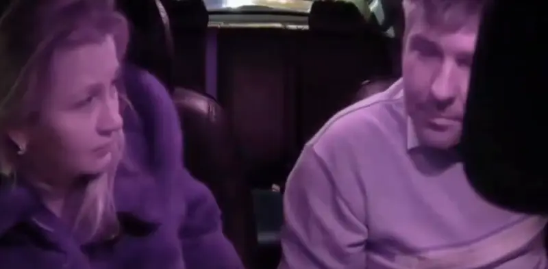 Бизнес-леди, пальто и плевок: как конфликт с таксистом стал вирусным скандалом