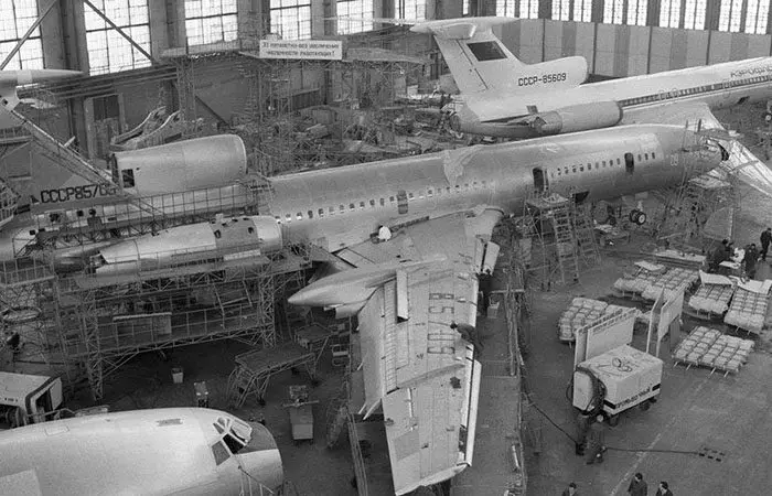 Почему легендарный Ту-154 исчез с небес: история рабочей лошадки советской авиации