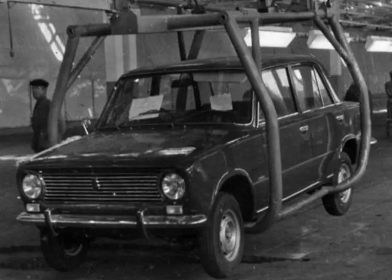 Подвиг вопреки системе: Шесть «копеек» к юбилею Ленина и горькая правда о рождении ВАЗ-2101